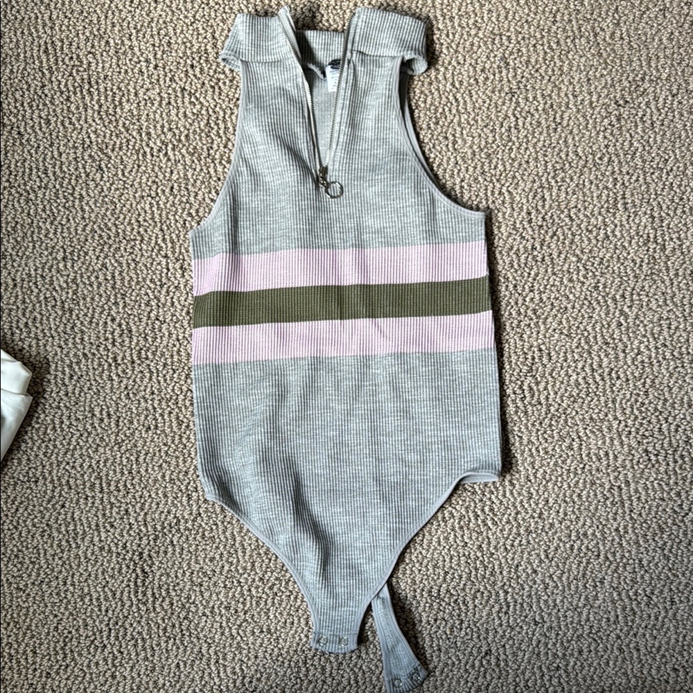 Fashion Nova Gray and Pink Bodysuit Top